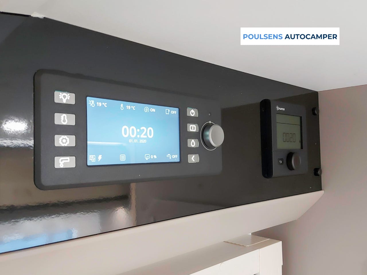 Vue intérieure du camping‑car Adria Compact 60Y Edition 2026 neuf