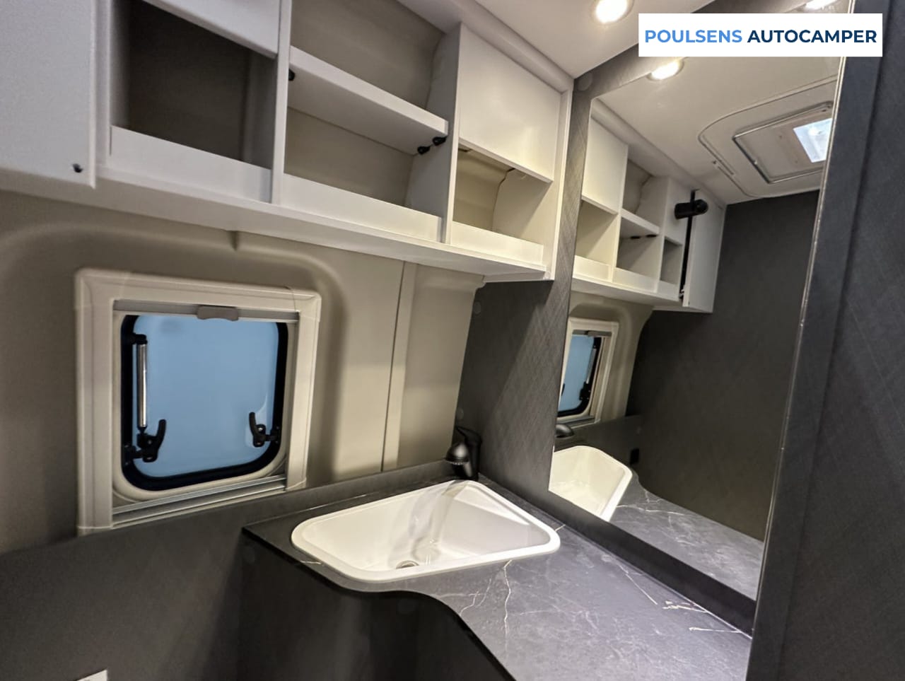 Salle de bain compacte du Etrusco CV 640 SB 2026
