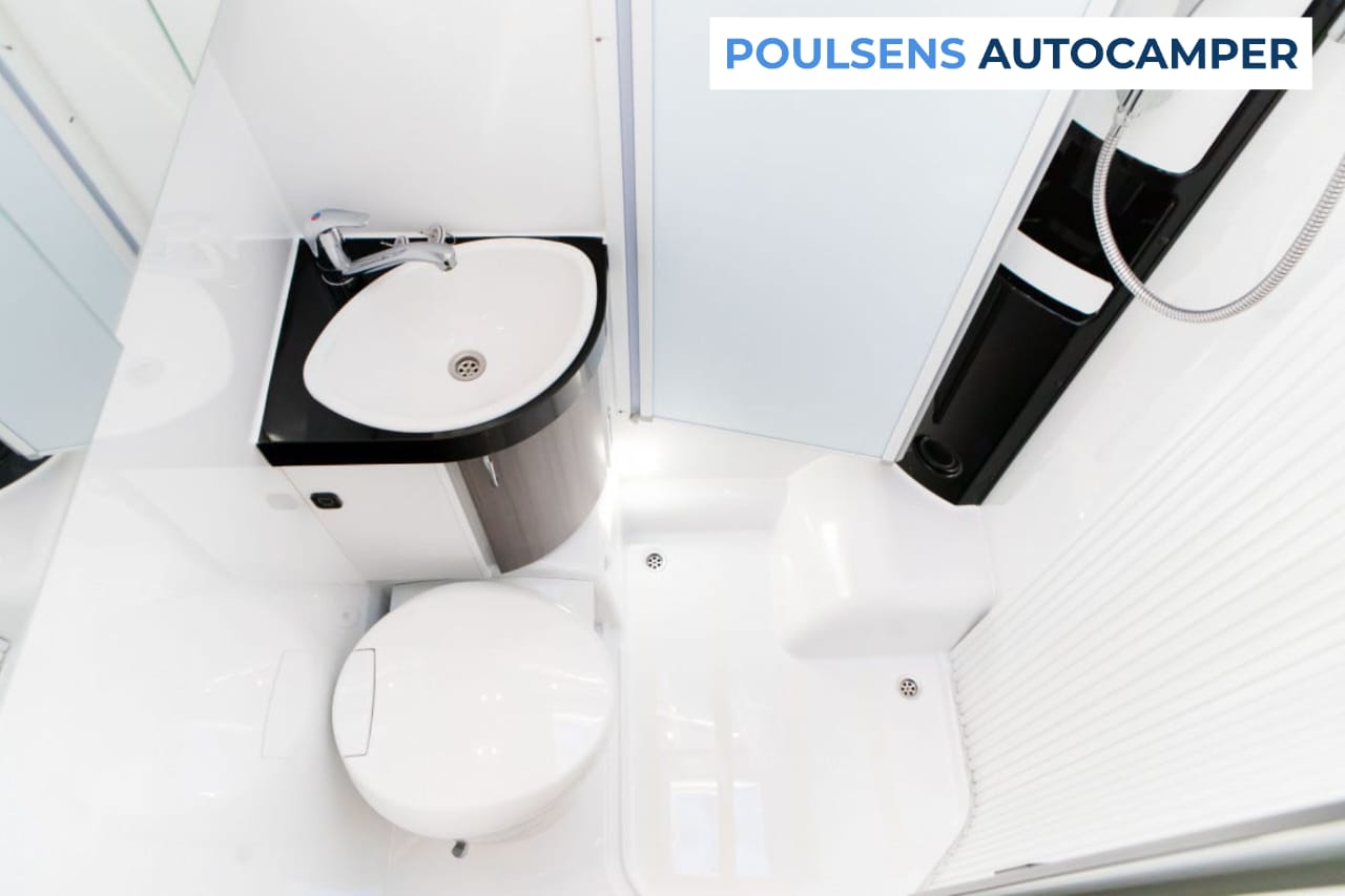 
Salle de bain du Hobby T65 HKM
