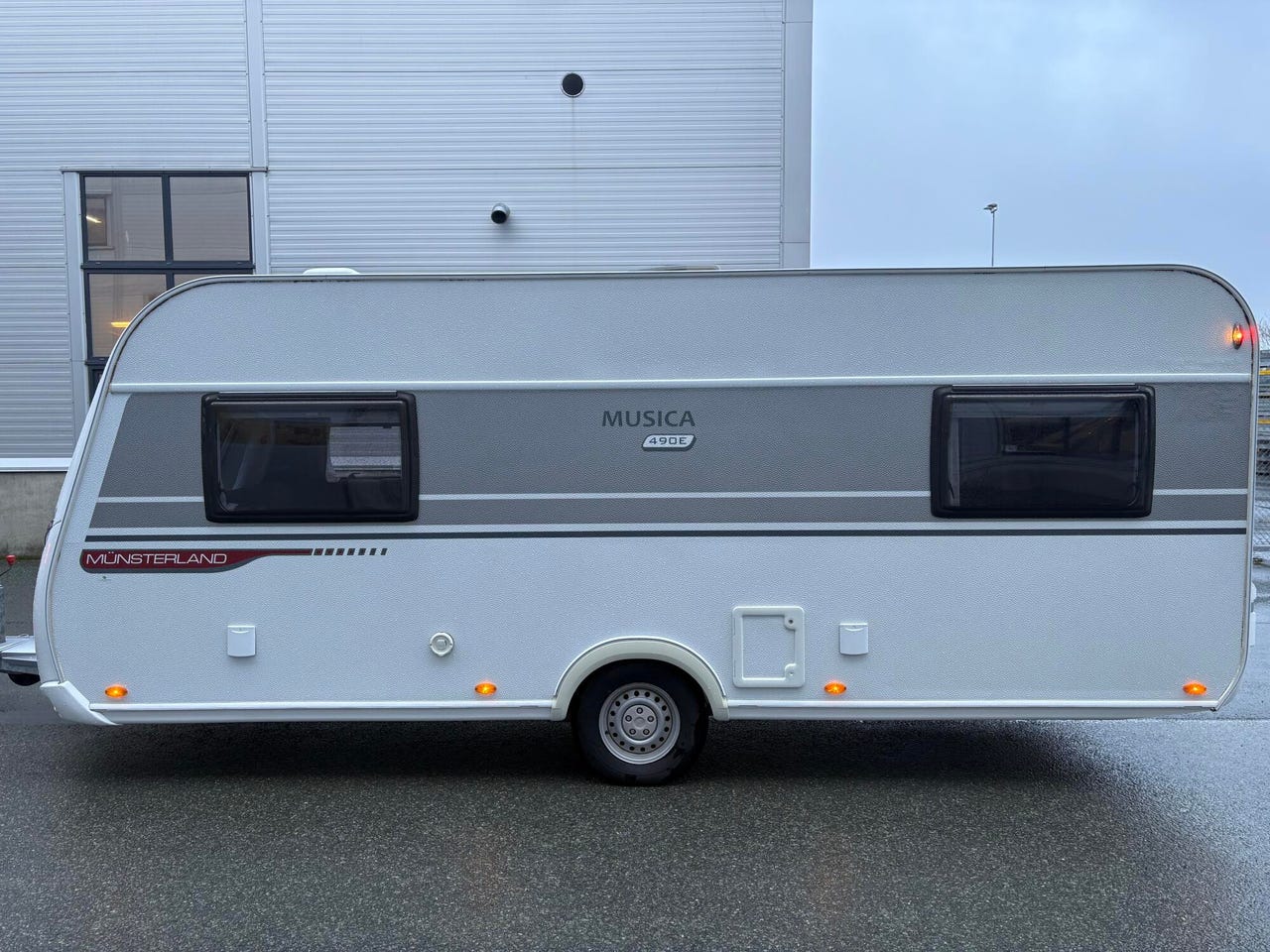 Vue extérieure de la LMC Musica 490 E ALDE 2020
